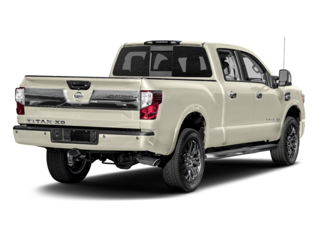 2018 Nissan Titan Platinum Reserve photo 3