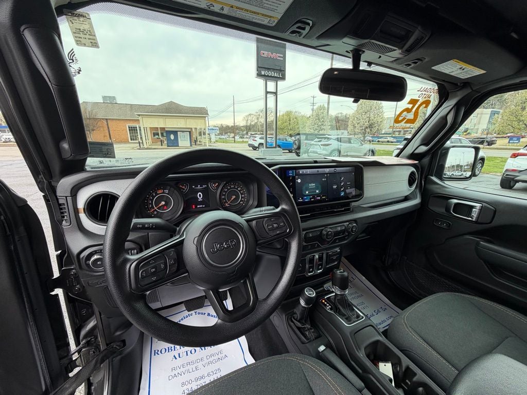 2025 Jeep Wrangler Sport