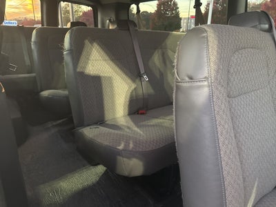 2024 Chevrolet Express 3500 LT 15 Passenger
