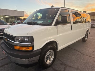 2024 Chevrolet Express 3500 LT 15 Passenger