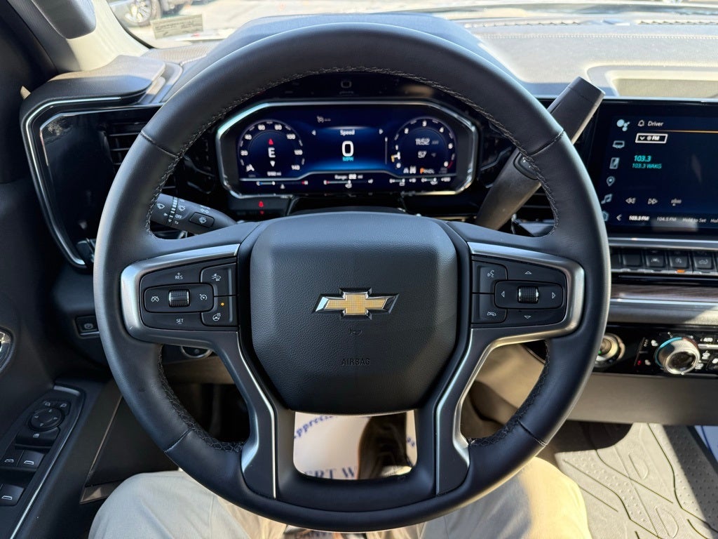 2024 Chevrolet Silverado 1500 LT