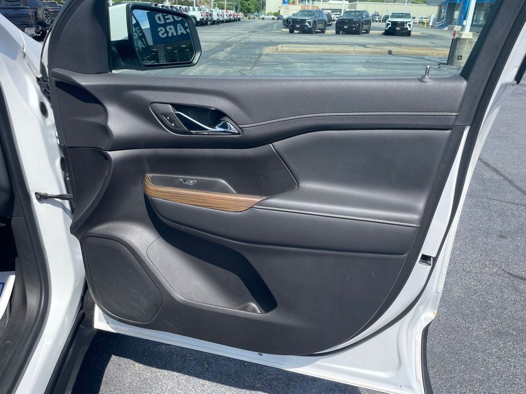 2023 GMC Acadia SLE