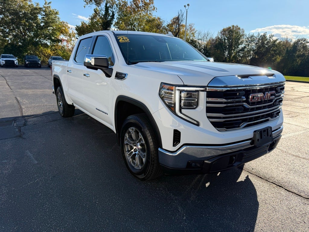 2025 GMC Sierra 1500 SLT
