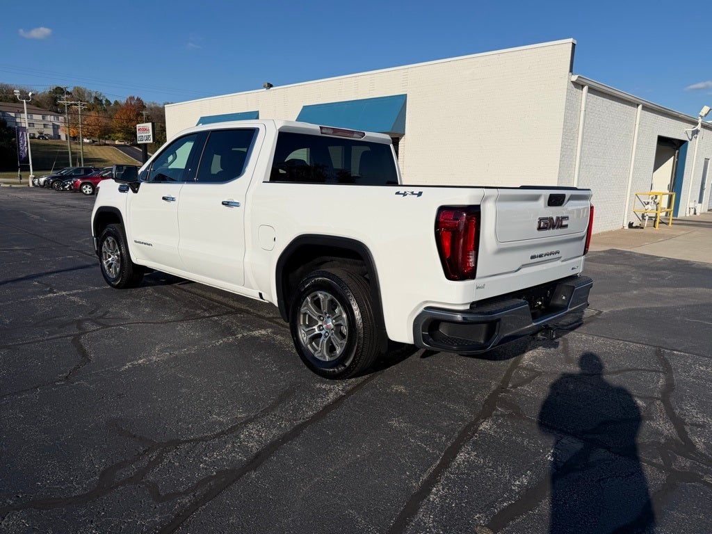 2025 GMC Sierra 1500 SLT