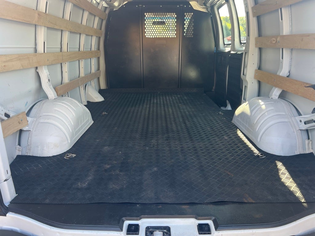 2024 GMC Savana 2500 Work Van