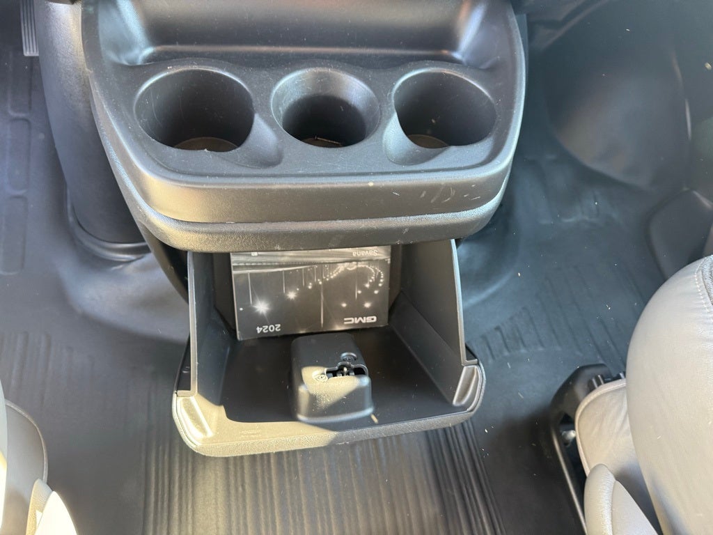 2024 GMC Savana 2500 Work Van
