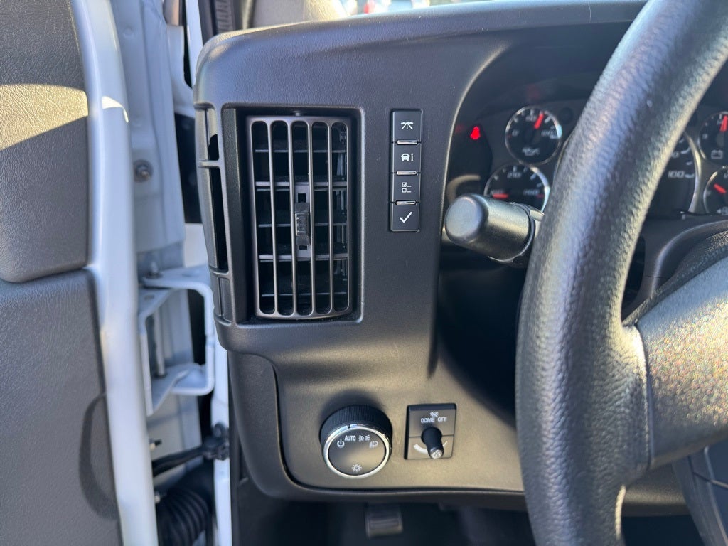 2024 GMC Savana 2500 Work Van