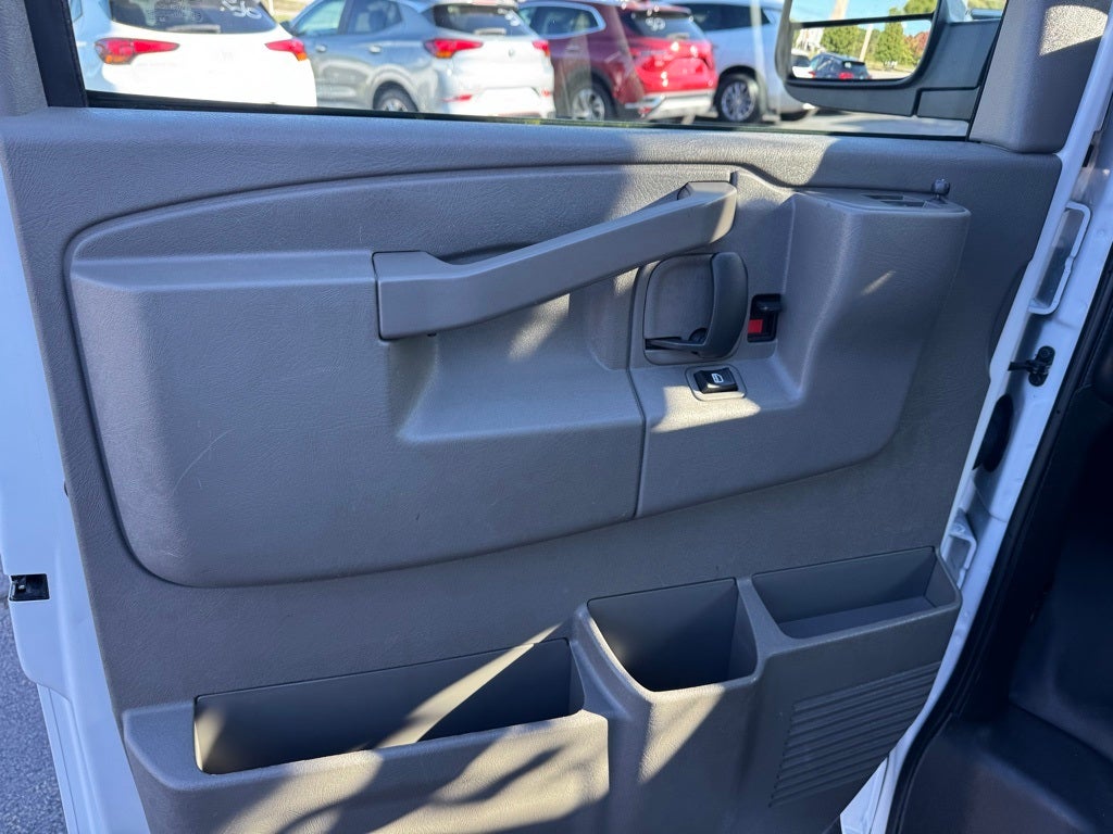 2024 GMC Savana 2500 Work Van