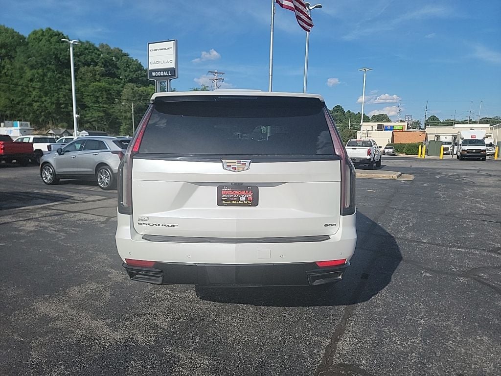 2021 Cadillac Escalade Sport