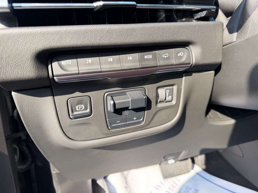 2025 Cadillac Escalade Premium Luxury