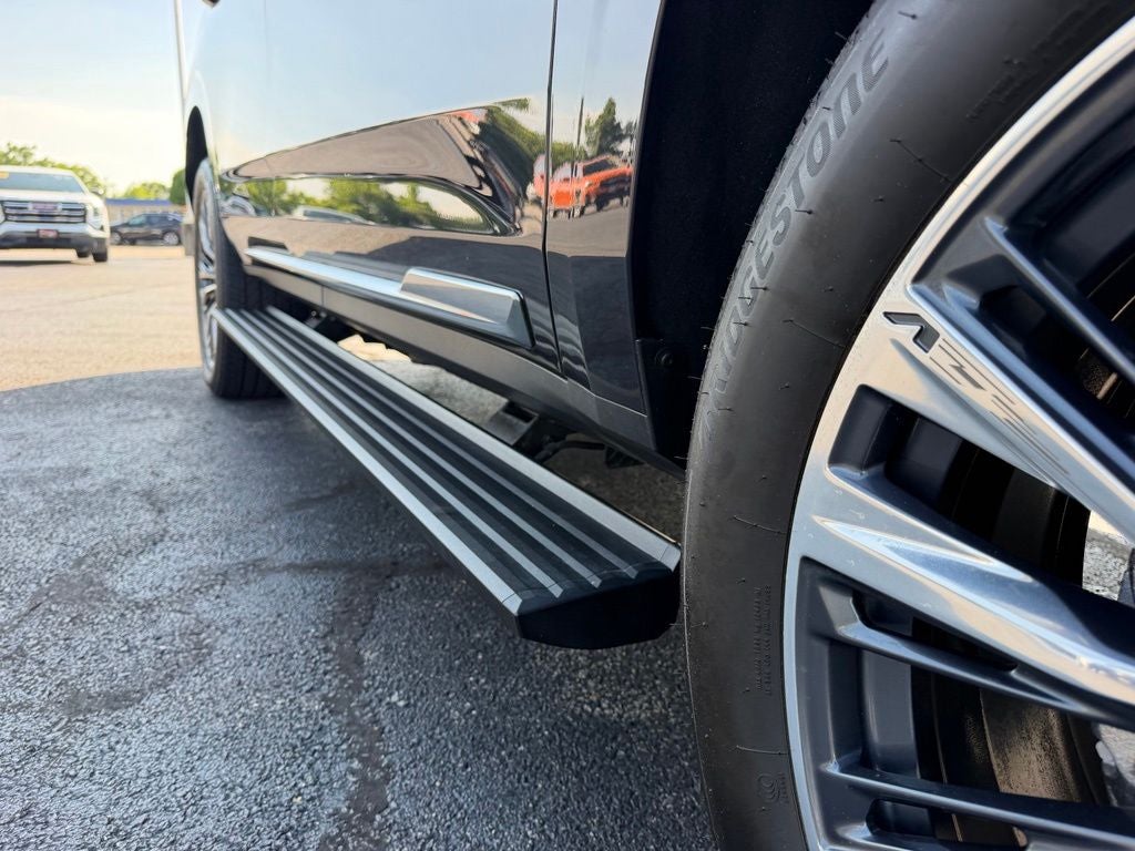 2025 Cadillac Escalade Premium Luxury