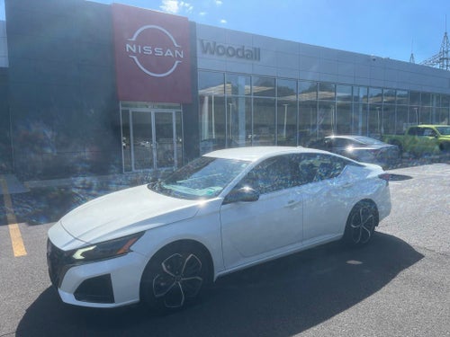 2023 Nissan Altima 2.5 SR