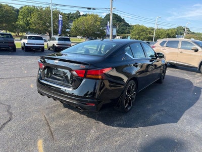 2023 Nissan Altima 2.5 SR