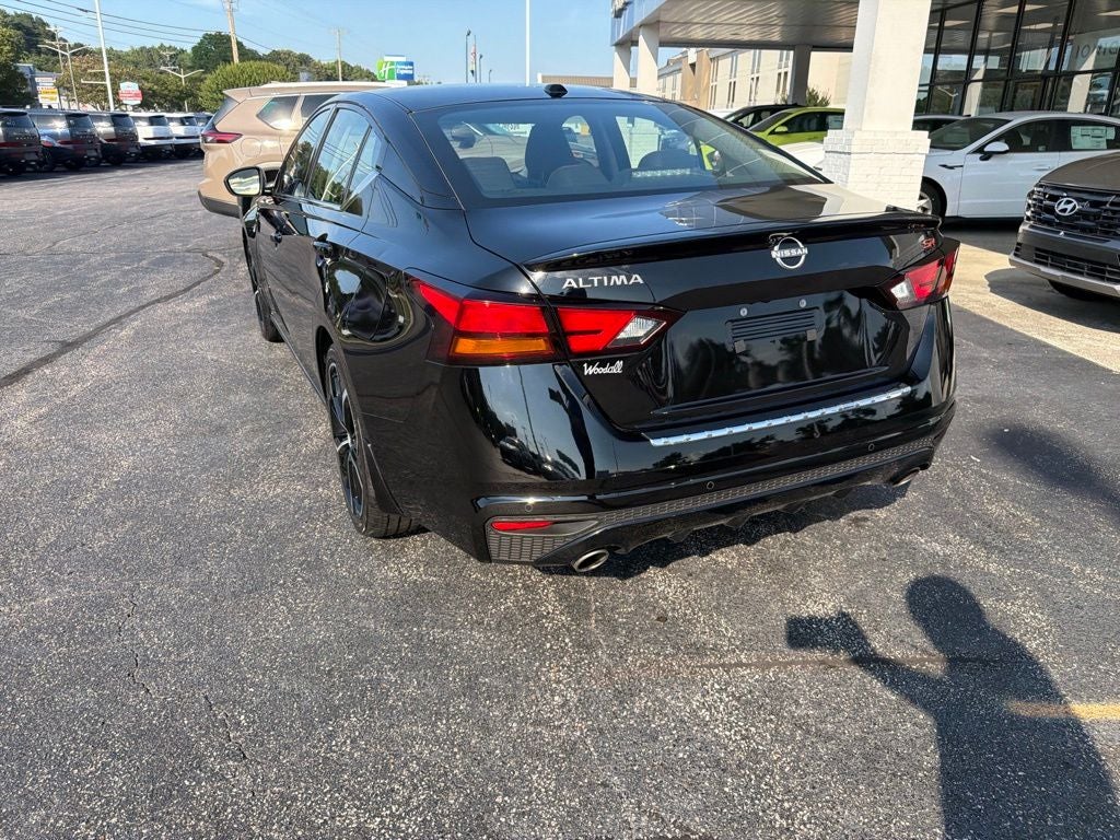 2023 Nissan Altima 2.5 SR