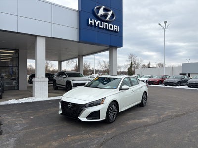 2025 Nissan Altima 2.5 SV SV PREMIUM PACKAGE