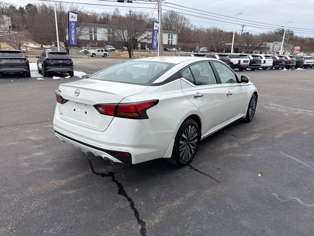 2025 Nissan Altima 2.5 SV SV PREMIUM PACKAGE