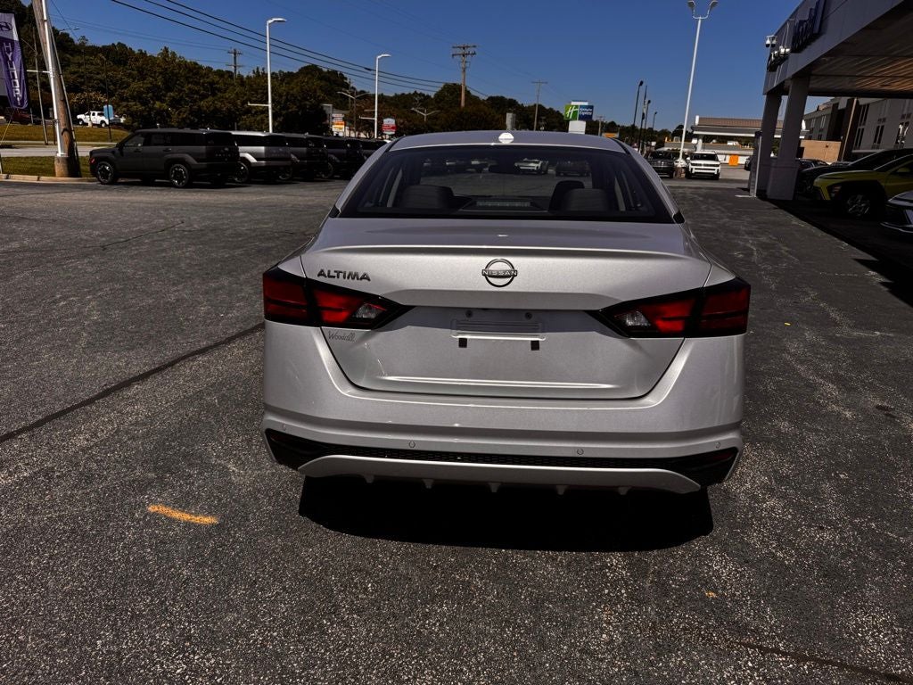 2025 Nissan Altima 2.5 SV