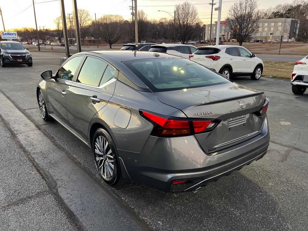 2024 Nissan Altima 2.5 SV