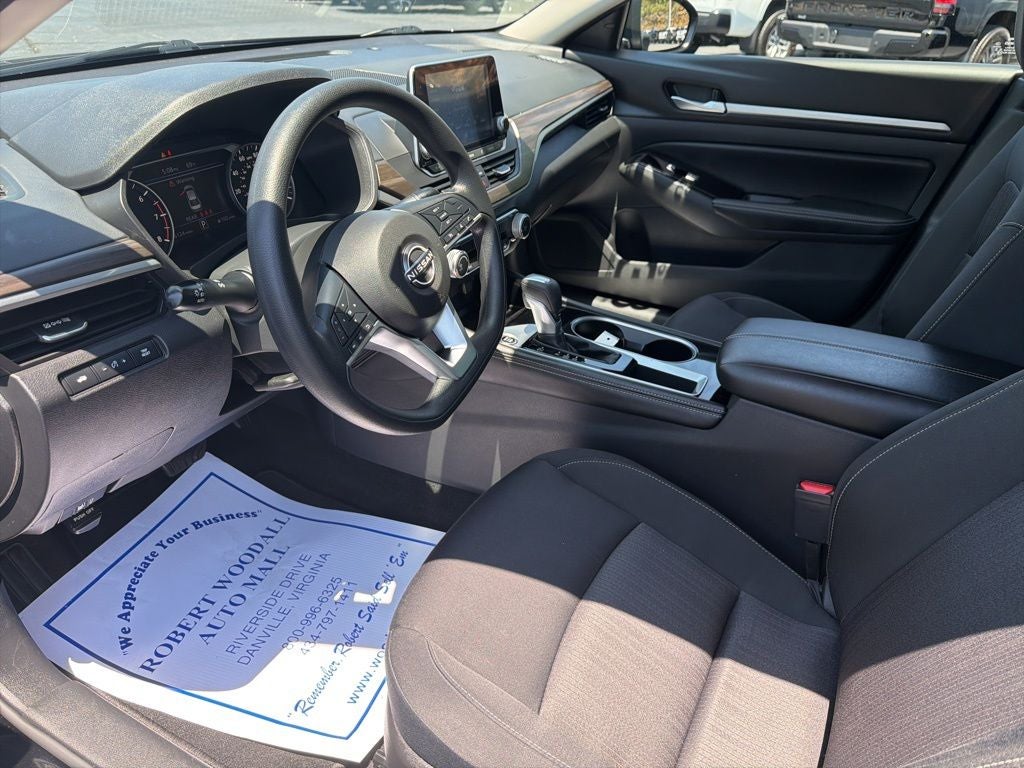 2023 Nissan Altima 2.5 SV