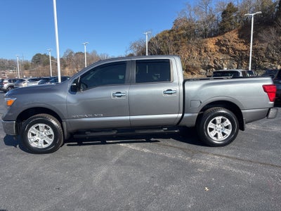 2018 Nissan Titan SV