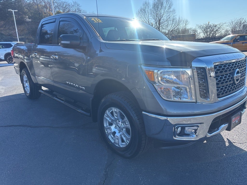 2018 Nissan Titan SV