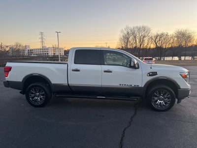 2018 Nissan Titan XD Platinum Reserve