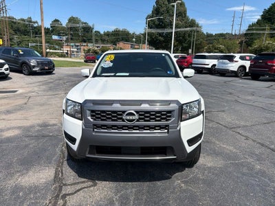 2025 Nissan Frontier SV