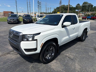 2025 Nissan Frontier SV