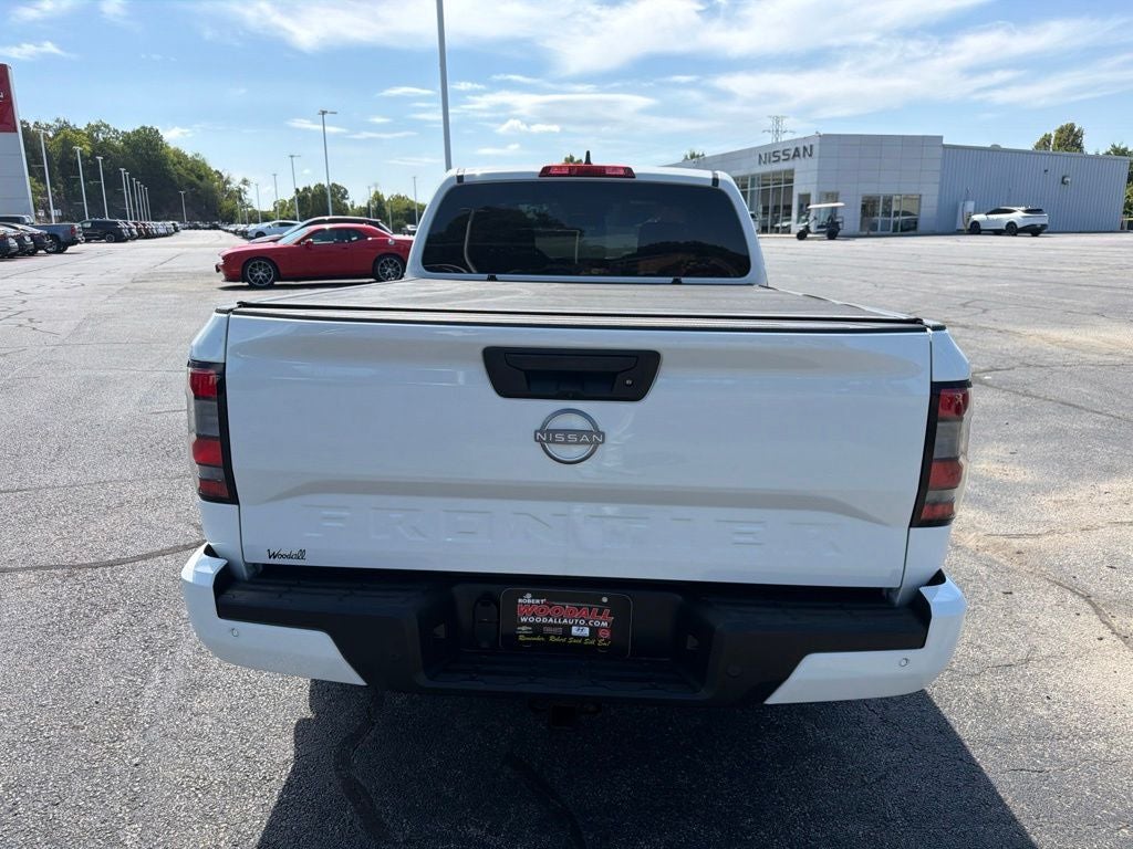 2025 Nissan Frontier SV