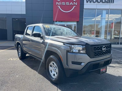 2022 Nissan Frontier S