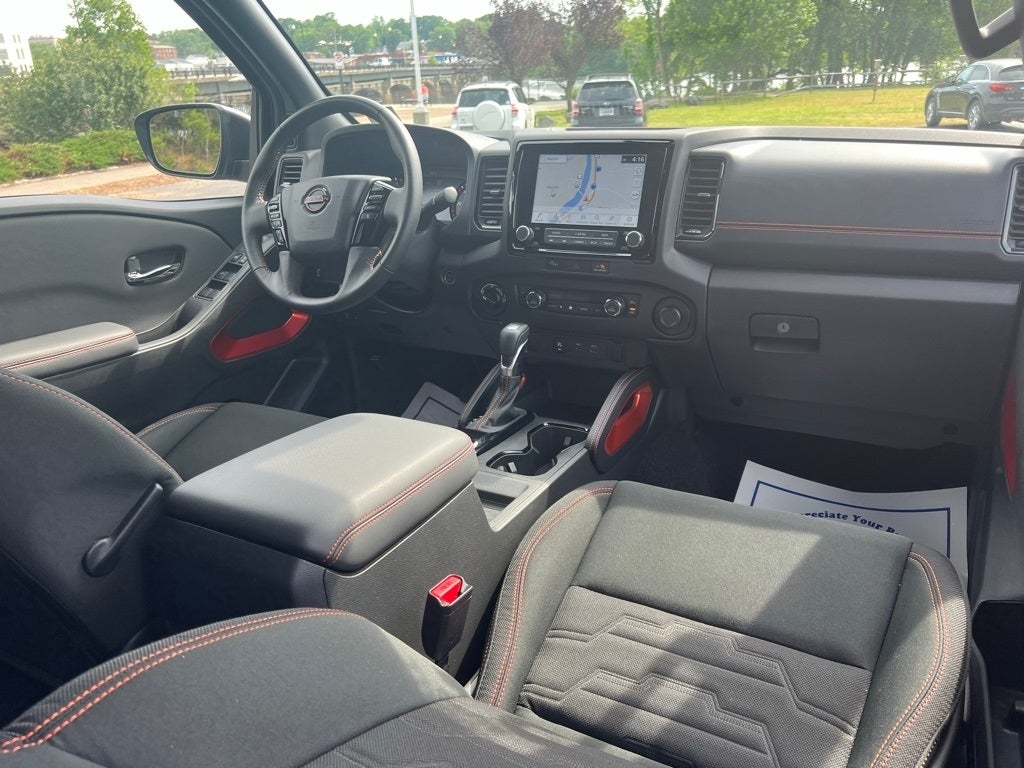 2024 Nissan Frontier PRO-4X