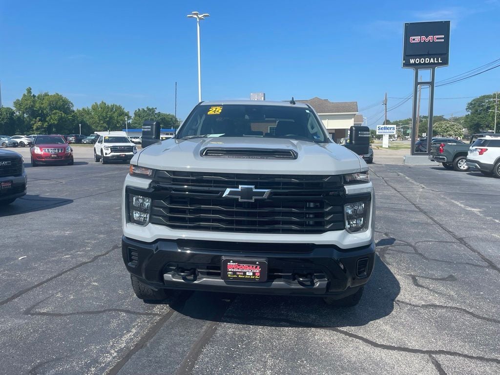 2025 Chevrolet Silverado 2500HD Custom