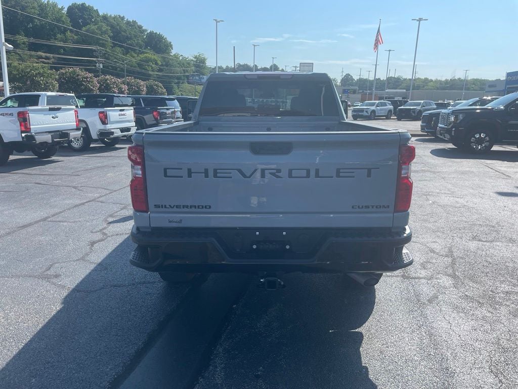 2025 Chevrolet Silverado 2500HD Custom