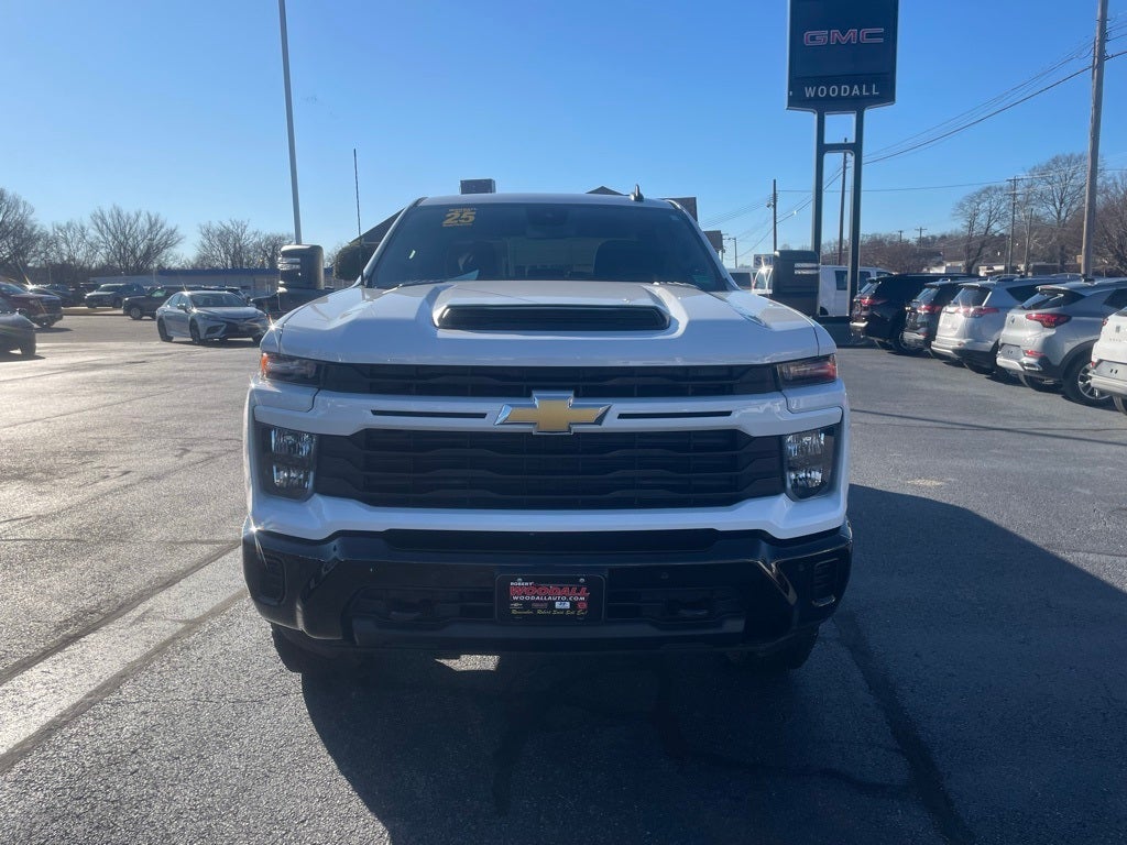 2025 Chevrolet Silverado 2500HD Custom