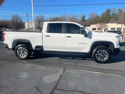 2025 Chevrolet Silverado 2500HD Custom