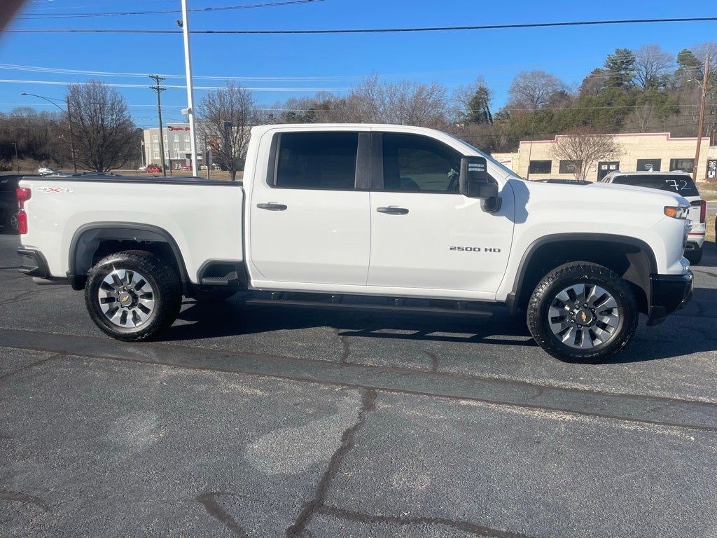 2025 Chevrolet Silverado 2500HD Custom