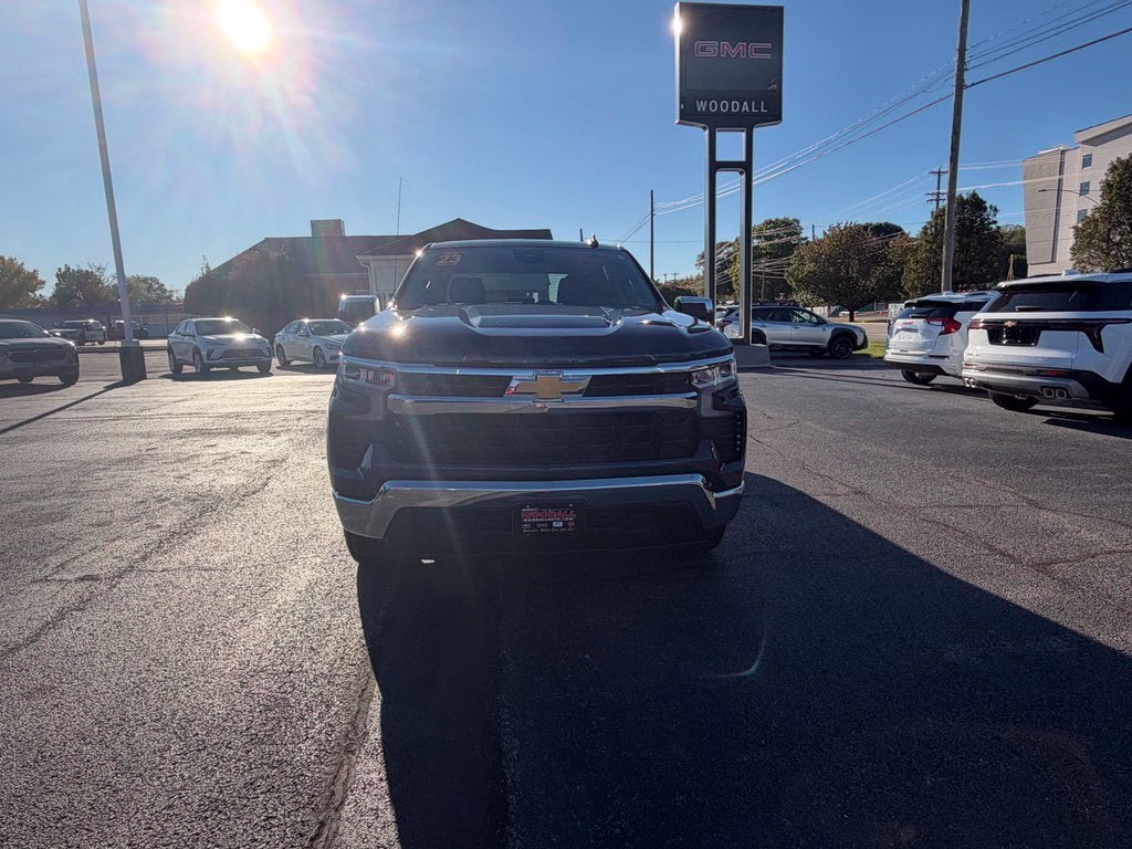 2023 Chevrolet Silverado 1500 LT LT1