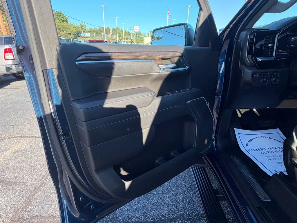 2023 Chevrolet Silverado 1500 LT LT1