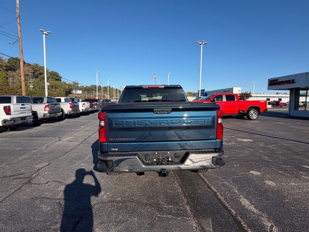 2023 Chevrolet Silverado 1500 LT LT1