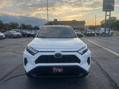 2024 Toyota RAV4 LE
