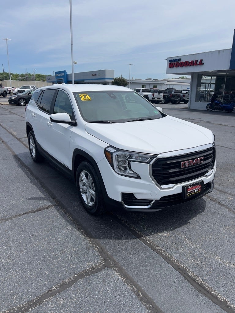 2024 GMC Terrain SLE