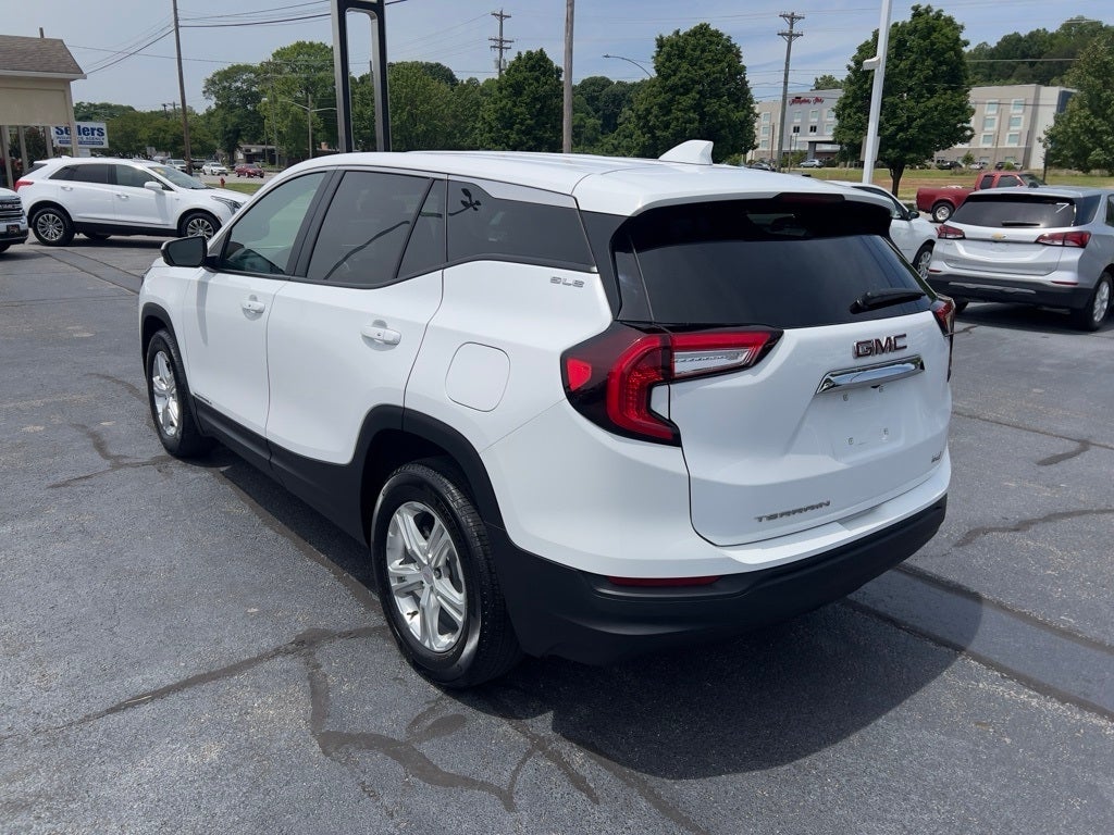 2024 GMC Terrain SLE
