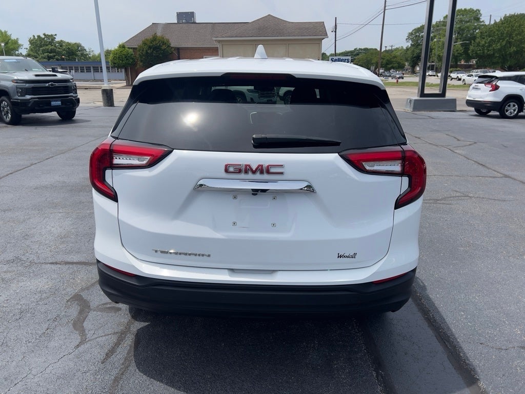 2024 GMC Terrain SLE