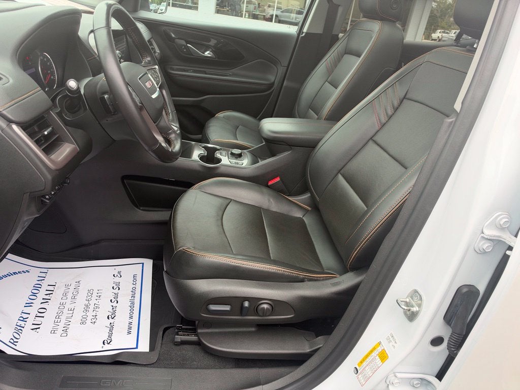 2022 GMC Terrain AT4