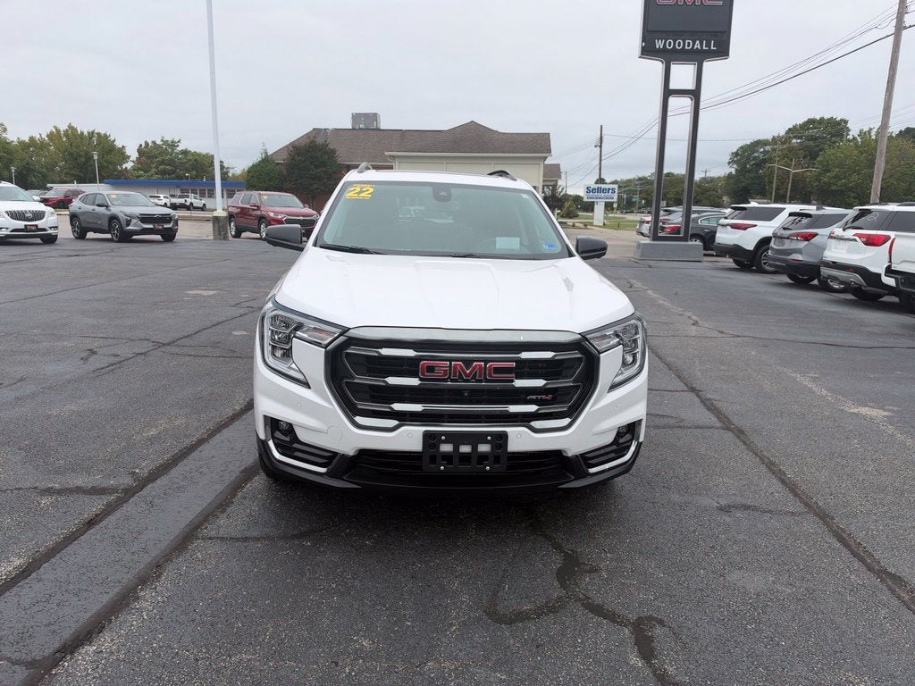 2022 GMC Terrain AT4
