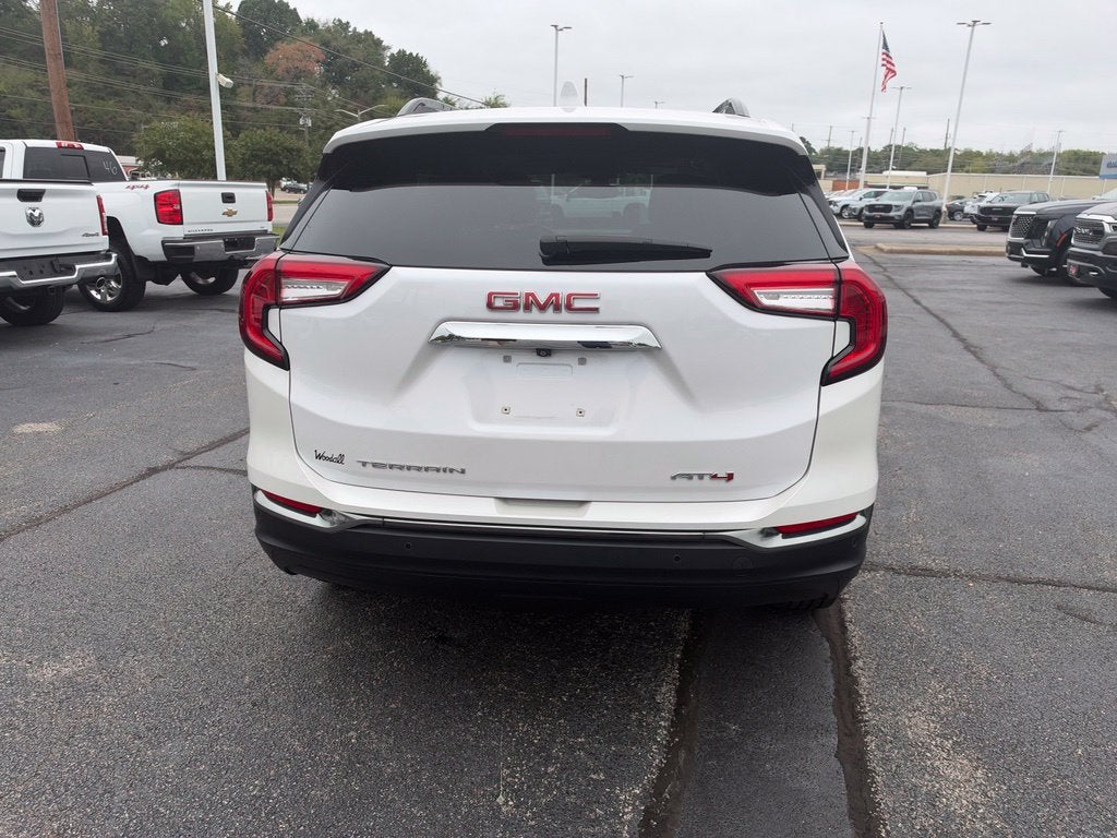 2022 GMC Terrain AT4