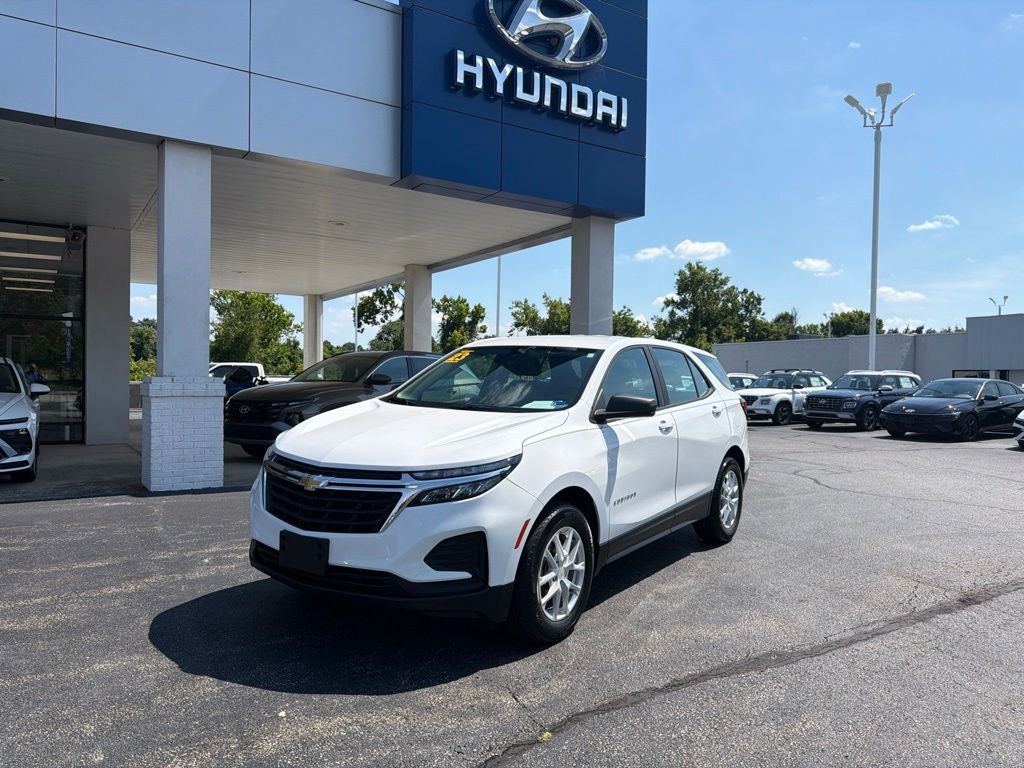 2023 Chevrolet Equinox LS