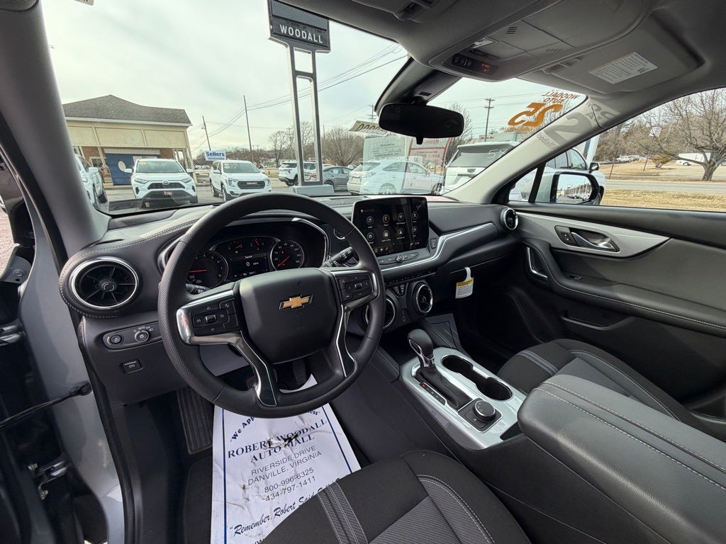 2025 Chevrolet Blazer LT