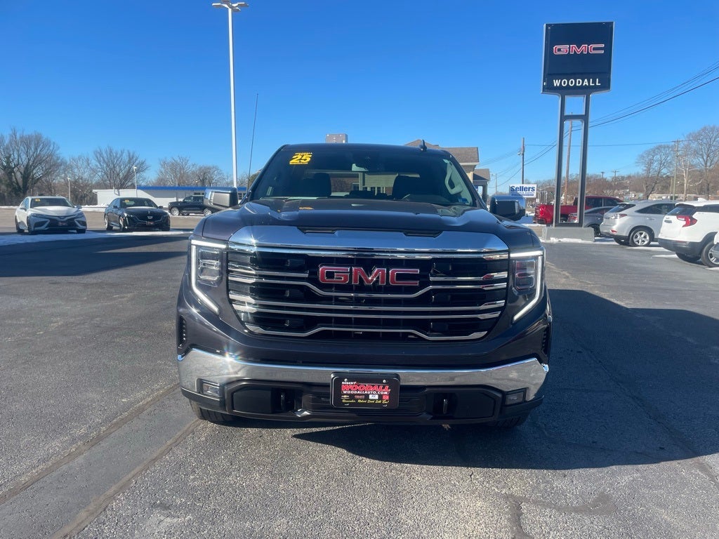 2025 GMC Sierra 1500 SLT