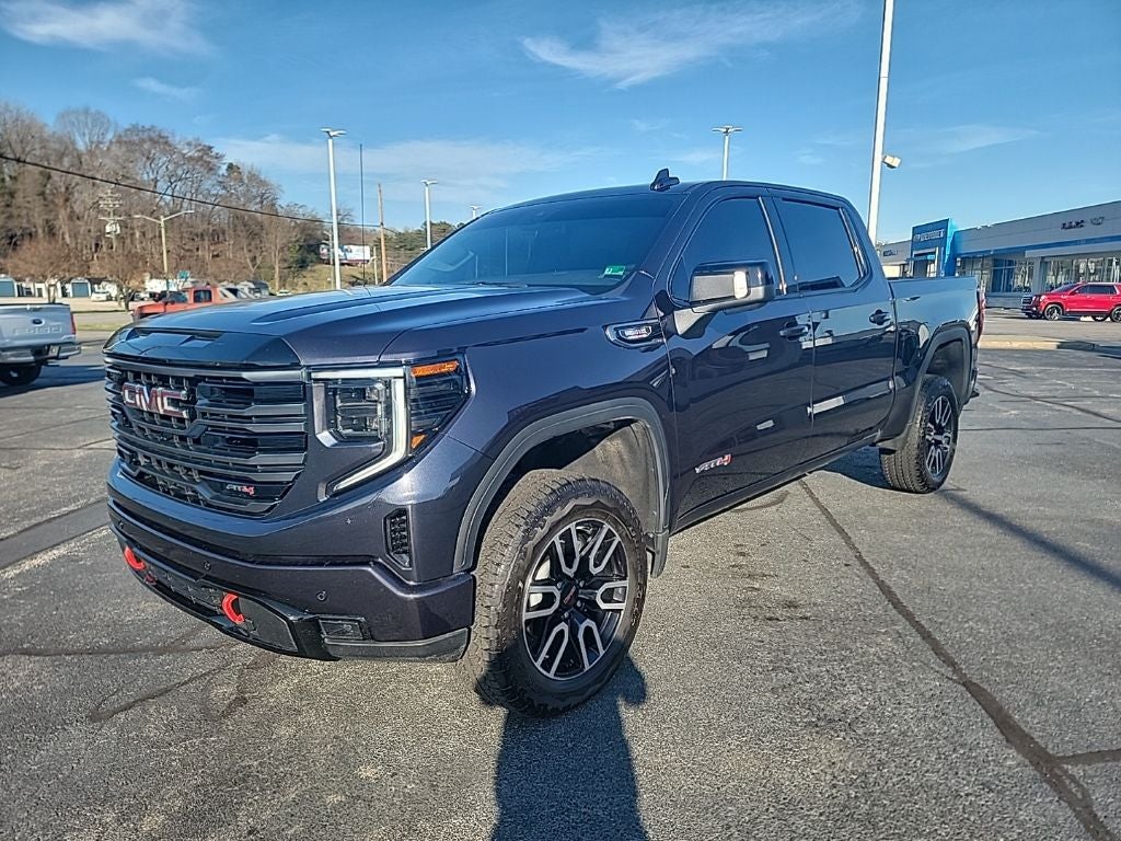 2025 GMC Sierra 1500 AT4